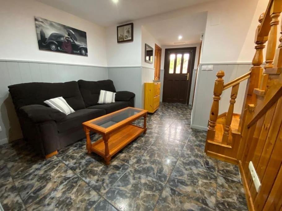 La Casa De Anita Y Jose Villa Colunga Exteriör bild